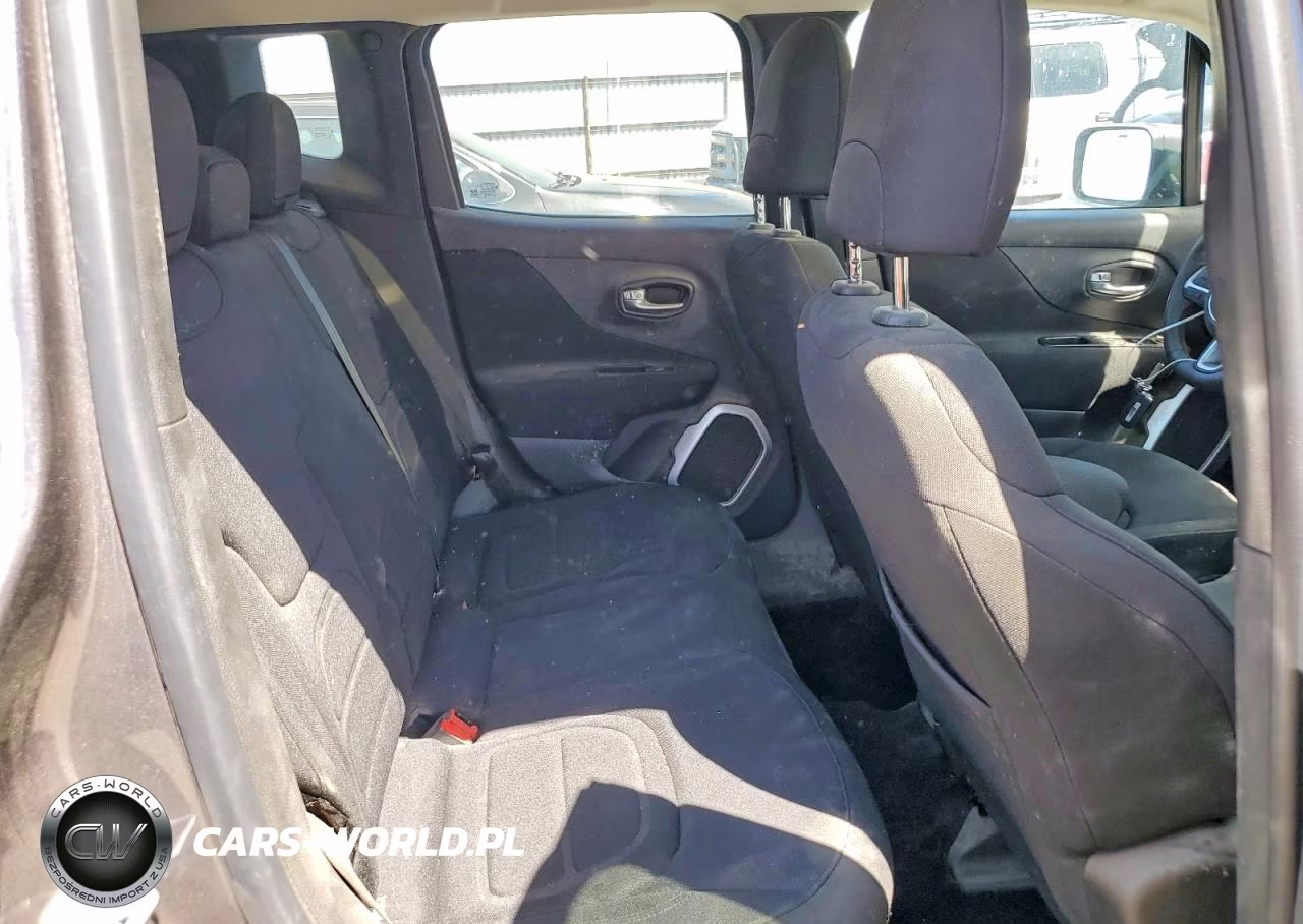 2018 Jeep Renegade Latitude VIN:ZACCJABH9JPH87917 - 10