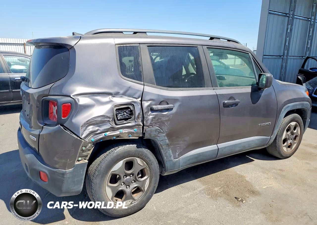 2018 Jeep Renegade Latitude VIN:ZACCJABH9JPH87917 - 3