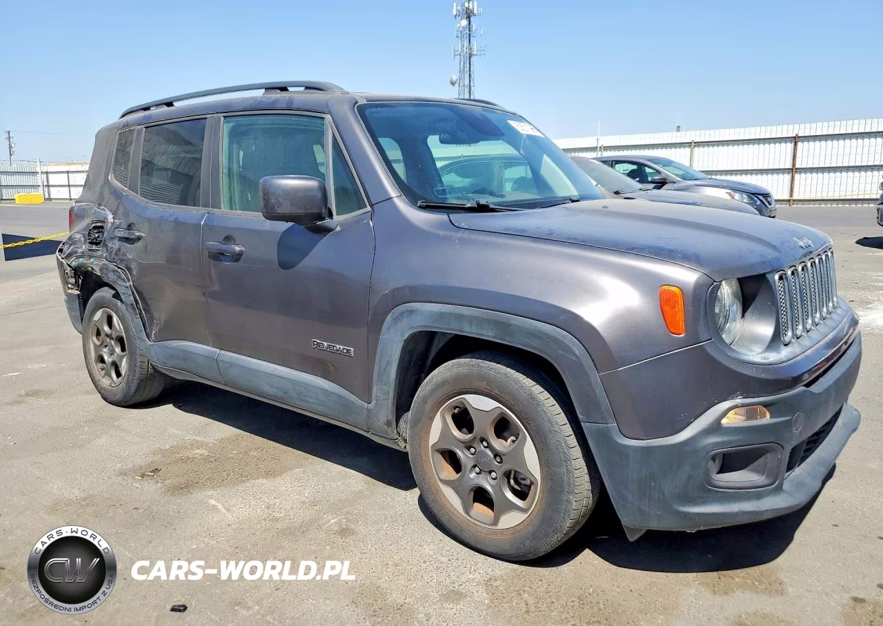 2018 Jeep Renegade Latitude VIN:ZACCJABH9JPH87917 - 4