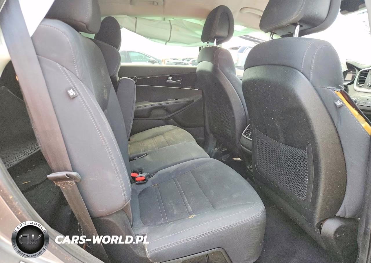 2016 Kia Sorento Lx V6 VIN:5XYPG4A59GG141584 - 11