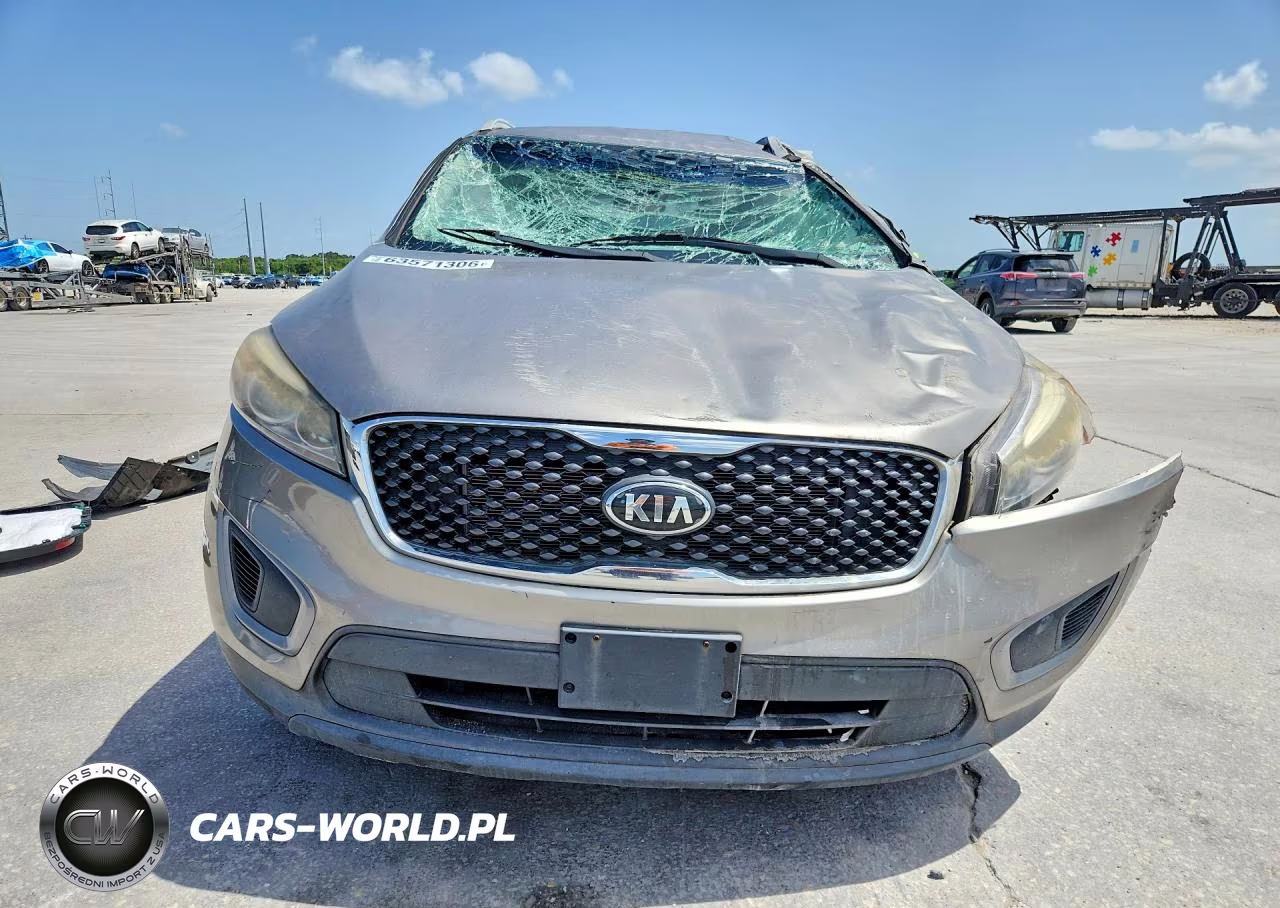 2016 Kia Sorento Lx V6 VIN:5XYPG4A59GG141584 - 5