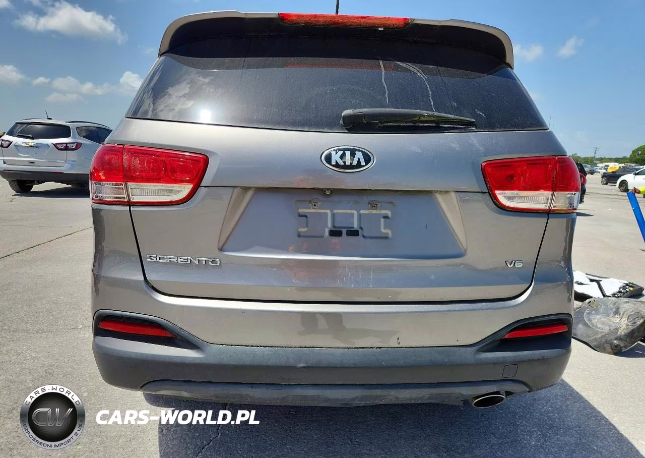 2016 Kia Sorento Lx V6 VIN:5XYPG4A59GG141584 - 6