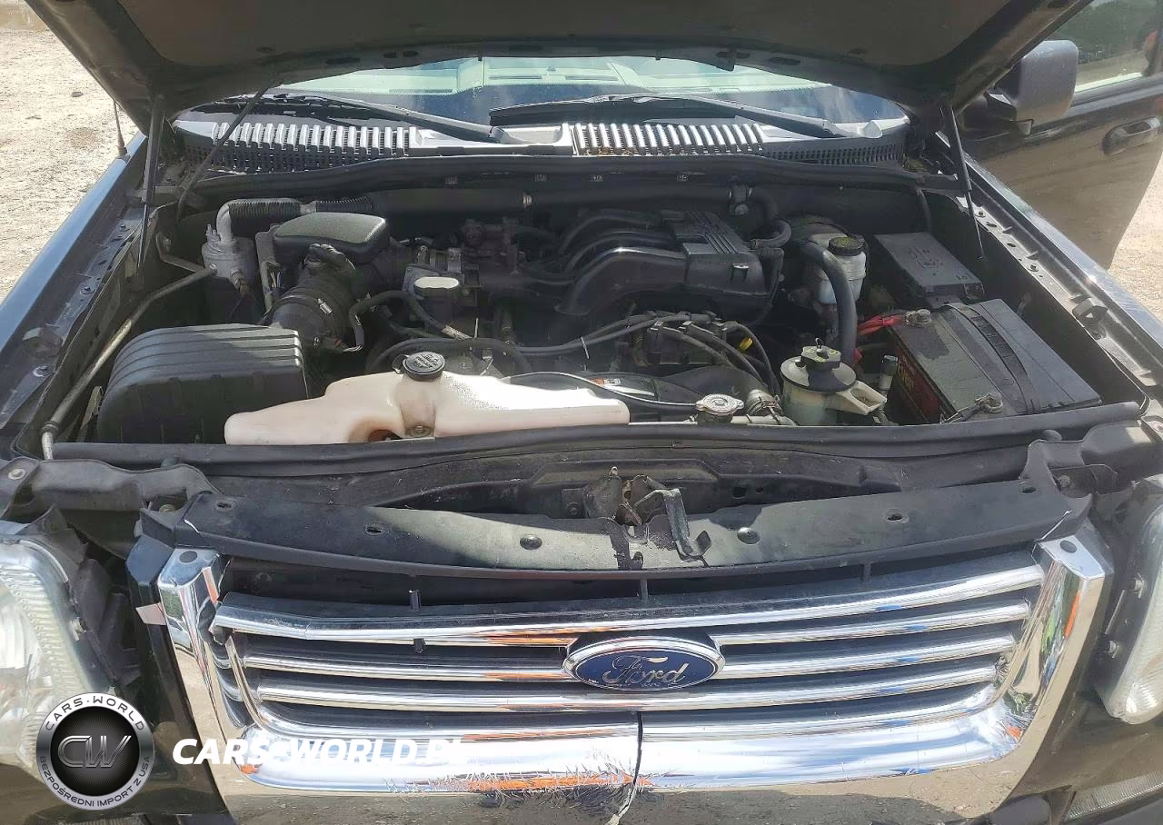 2007 Ford Explorer Xlt VIN:1FMEU73E67UA83894 - 11