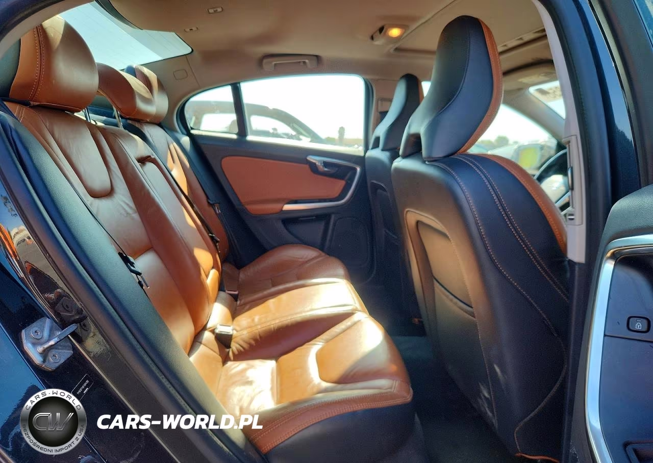2014 Volvo S60 T5 VIN:YV1612FSXE1284356 - 10