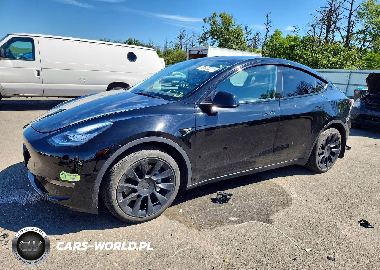 2022 Tesla Model Y – zdjęcie 1 z 12