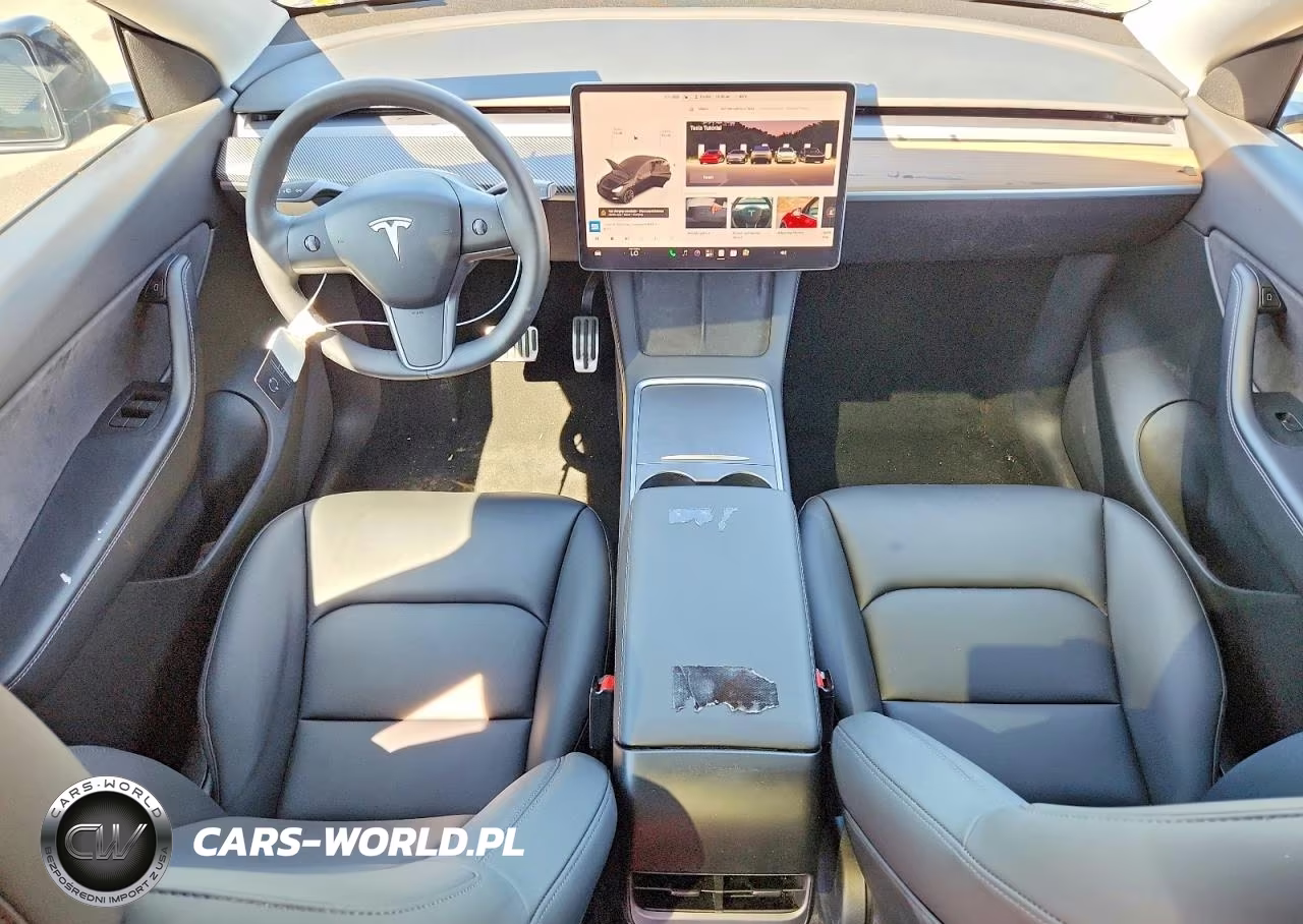 2022 Tesla Model Y VIN:7SAYGDEE2NA007518 - 8