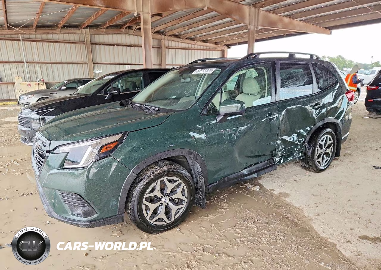 2022 Subaru Forester Premium – zdjęcie 1 z 12