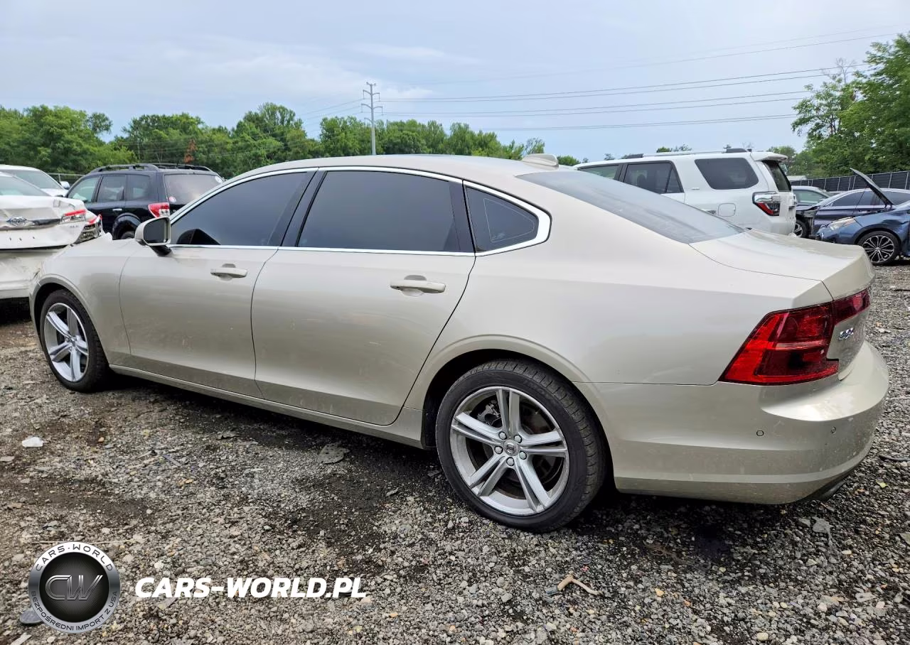 2018 Volvo S90 T5 Momentum VIN:LVY982AK6JP016006 - 2