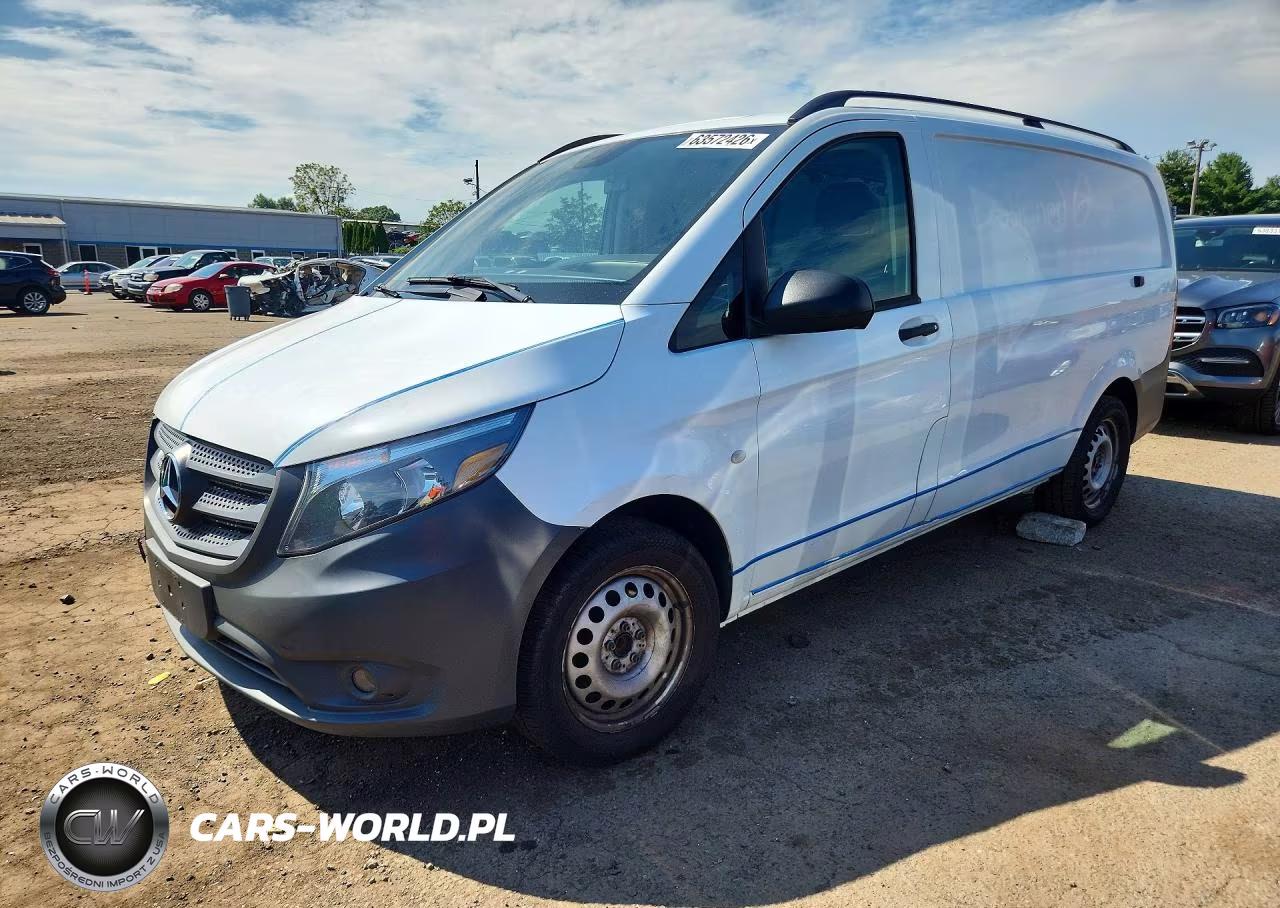 2016 Mercedes-Benz Metris