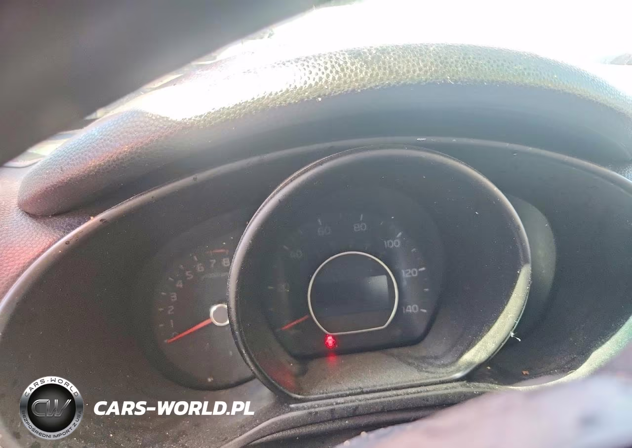 2015 Kia Soul + VIN:KNDJP3A52F7769711 - 9