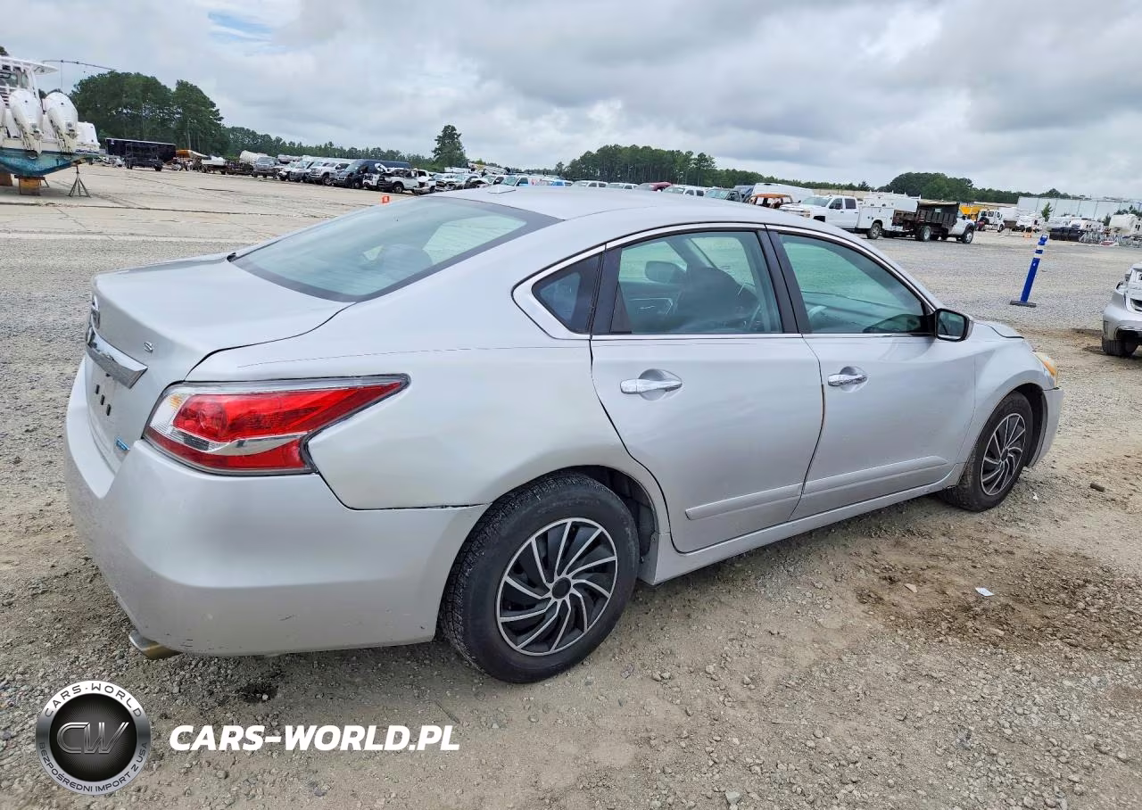 2014 Nissan Altima 2.5 VIN:1N4AL3AP6EN347518 - 3