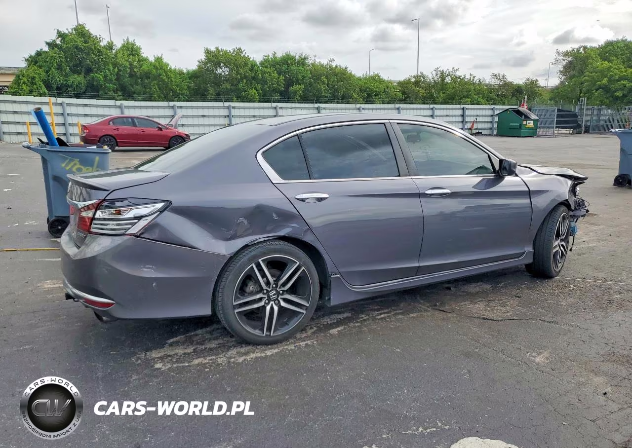 2017 Honda Accord Sport VIN:1HGCR2F58HA281408 - 3