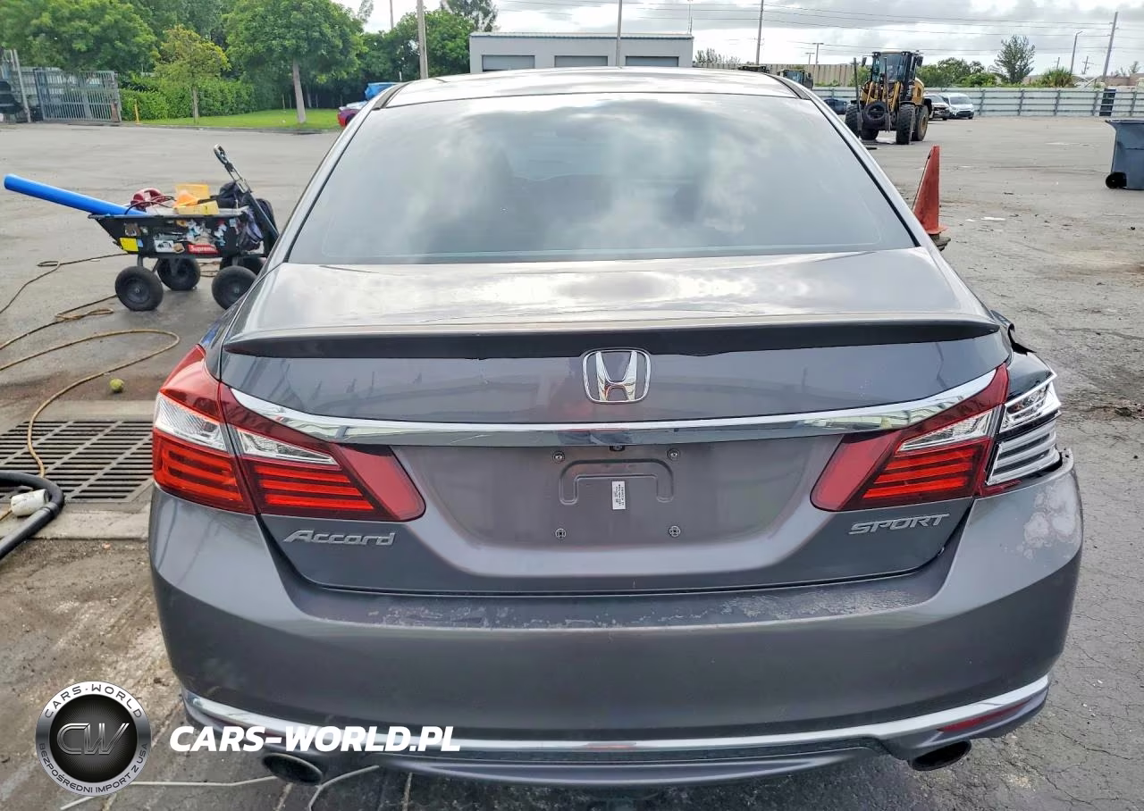 2017 Honda Accord Sport VIN:1HGCR2F58HA281408 - 6