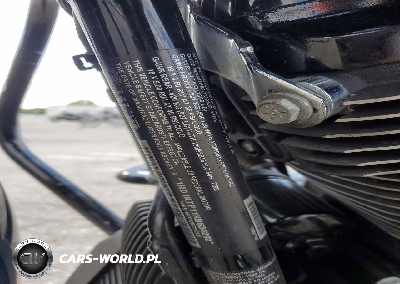 2019 Harley-Davidson Fltrxs VIN:1HD1KTP11KB634292 - 9
