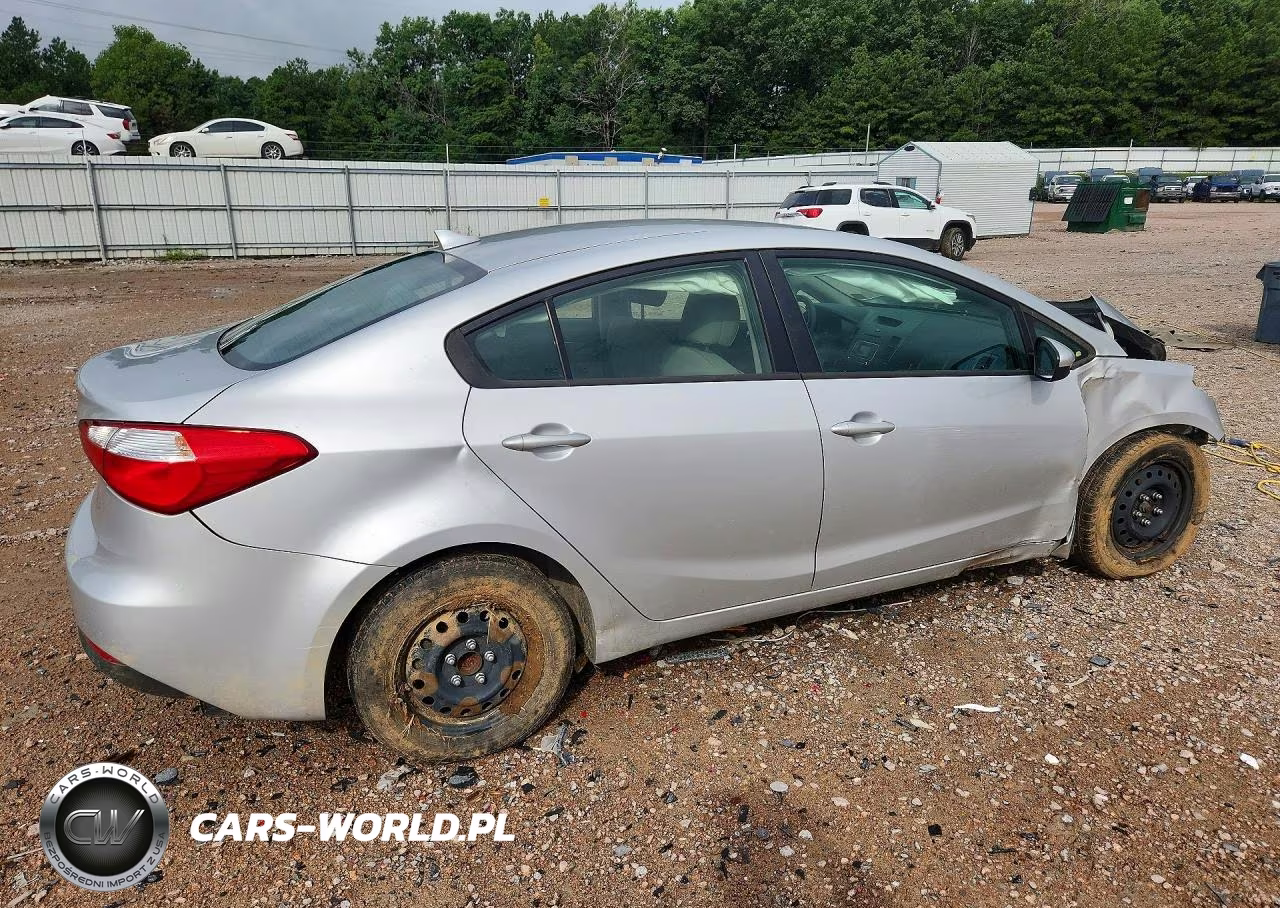 2016 Kia Forte Lx VIN:KNAFK4A6XG5478337 - 3