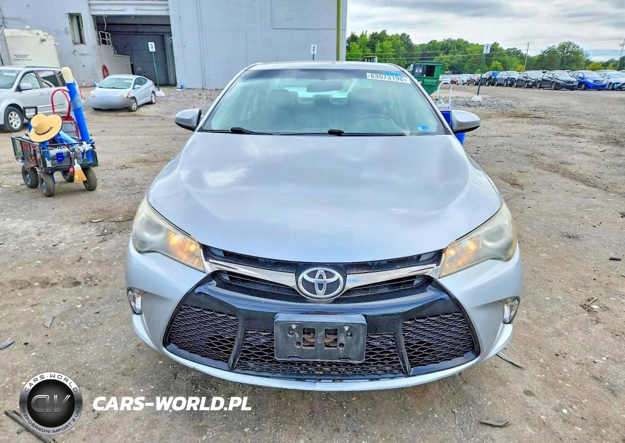 2016 Toyota Camry Se VIN:4T1BF1FK1GU593484 - 5