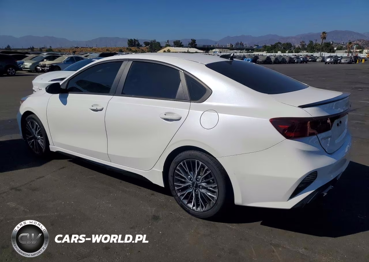 2023 Kia Forte Gt Line VIN:3KPF54AD7PE602836 - 2