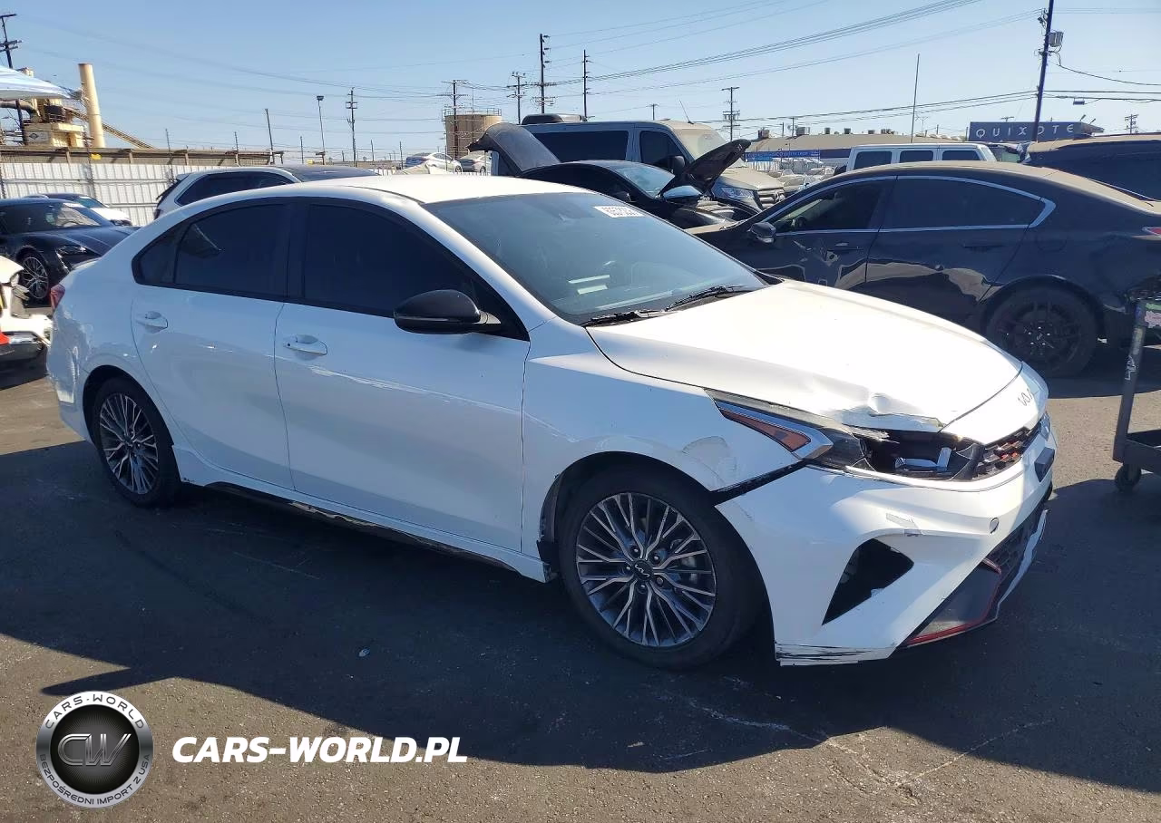 2023 Kia Forte Gt Line VIN:3KPF54AD7PE602836 - 4
