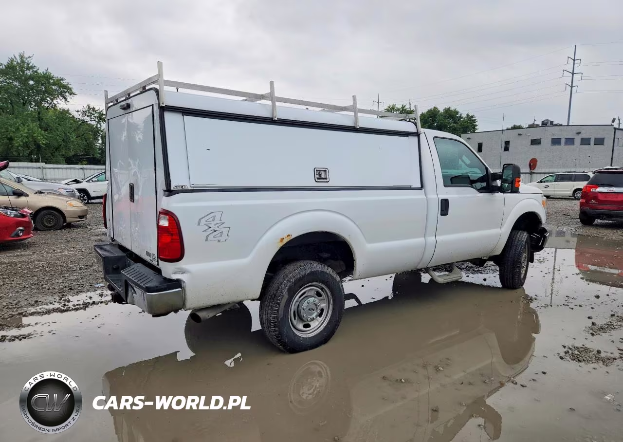 2016 Ford F250 Super Duty VIN:1FTBF2B62GEC63270 - 3