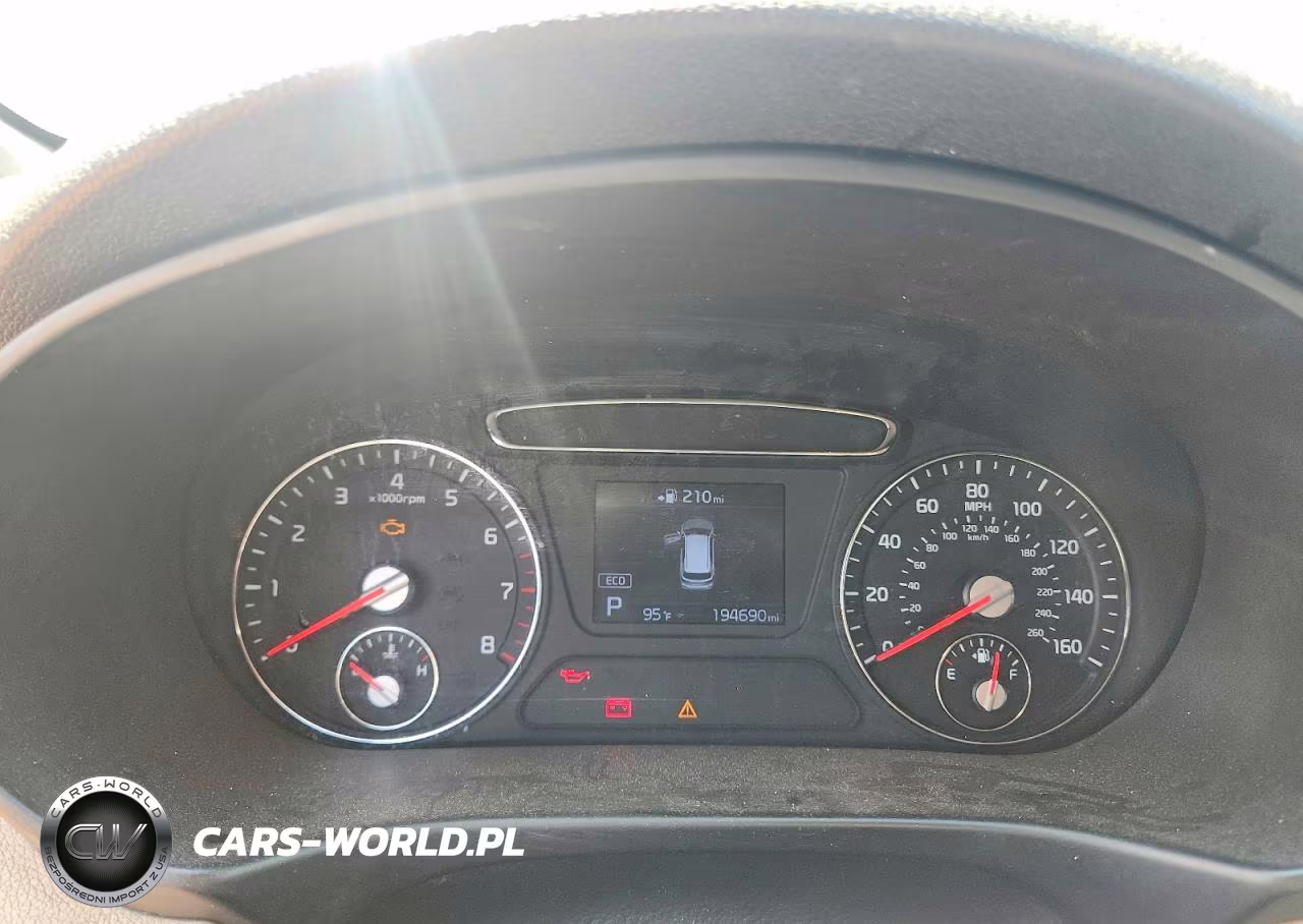 2020 Kia Sorento Lx VIN:5XYPG4A38LG671019 - 9