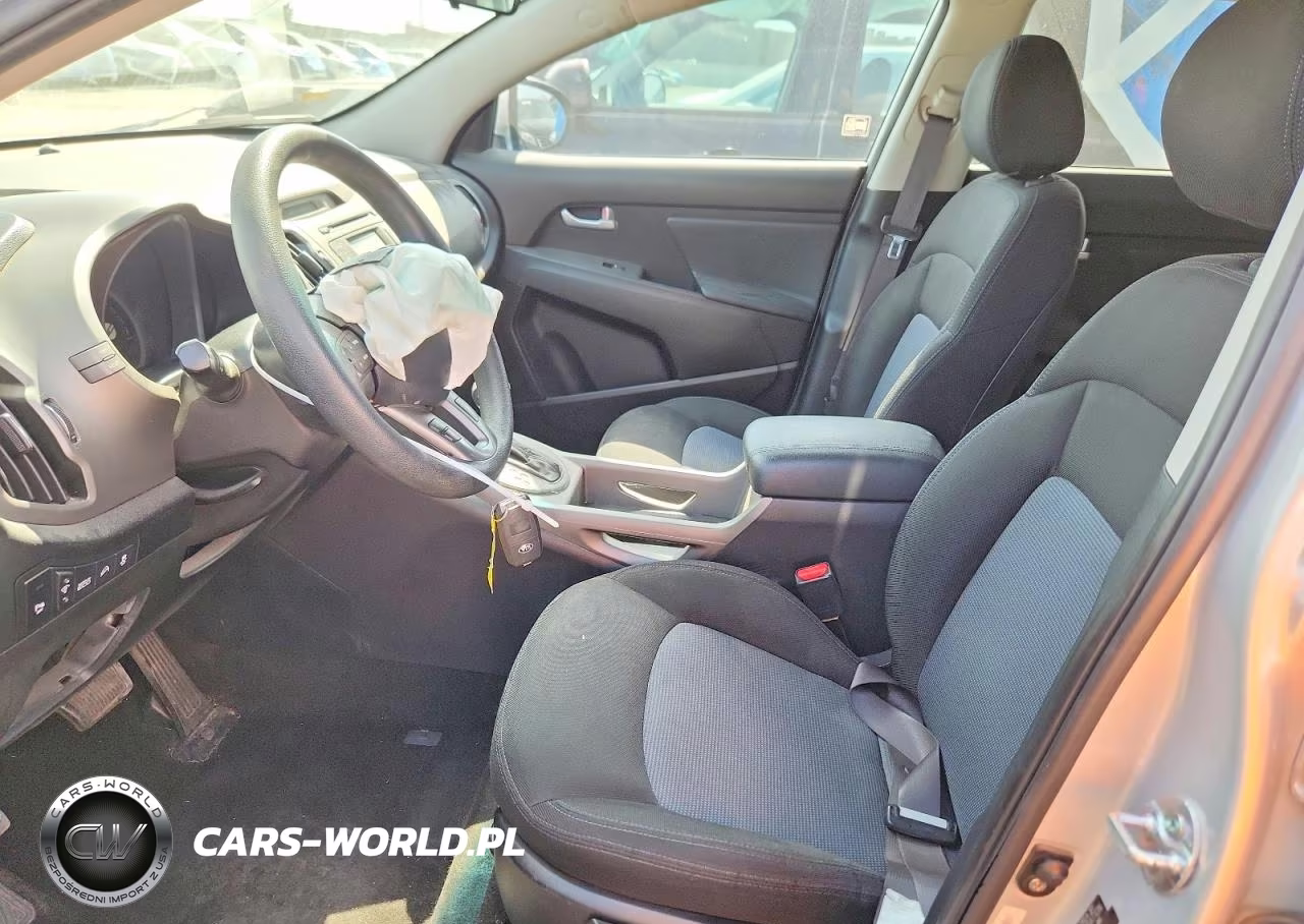 2014 Kia Sportage Lx VIN:KNDPB3AC5E7563000 - 7