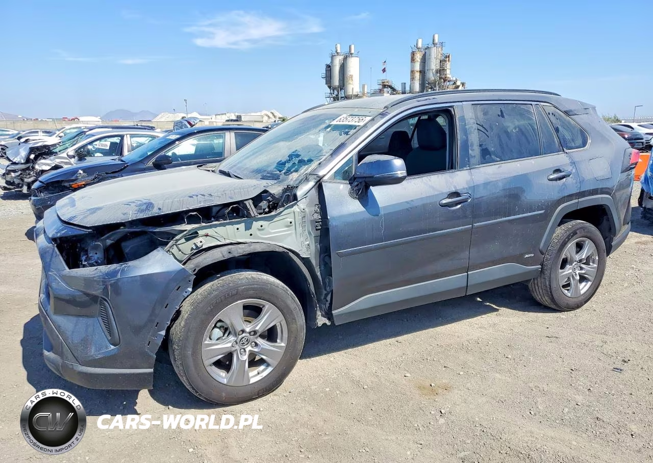 2024 Toyota Rav4 Hybrid Le – zdjęcie 1 z 12