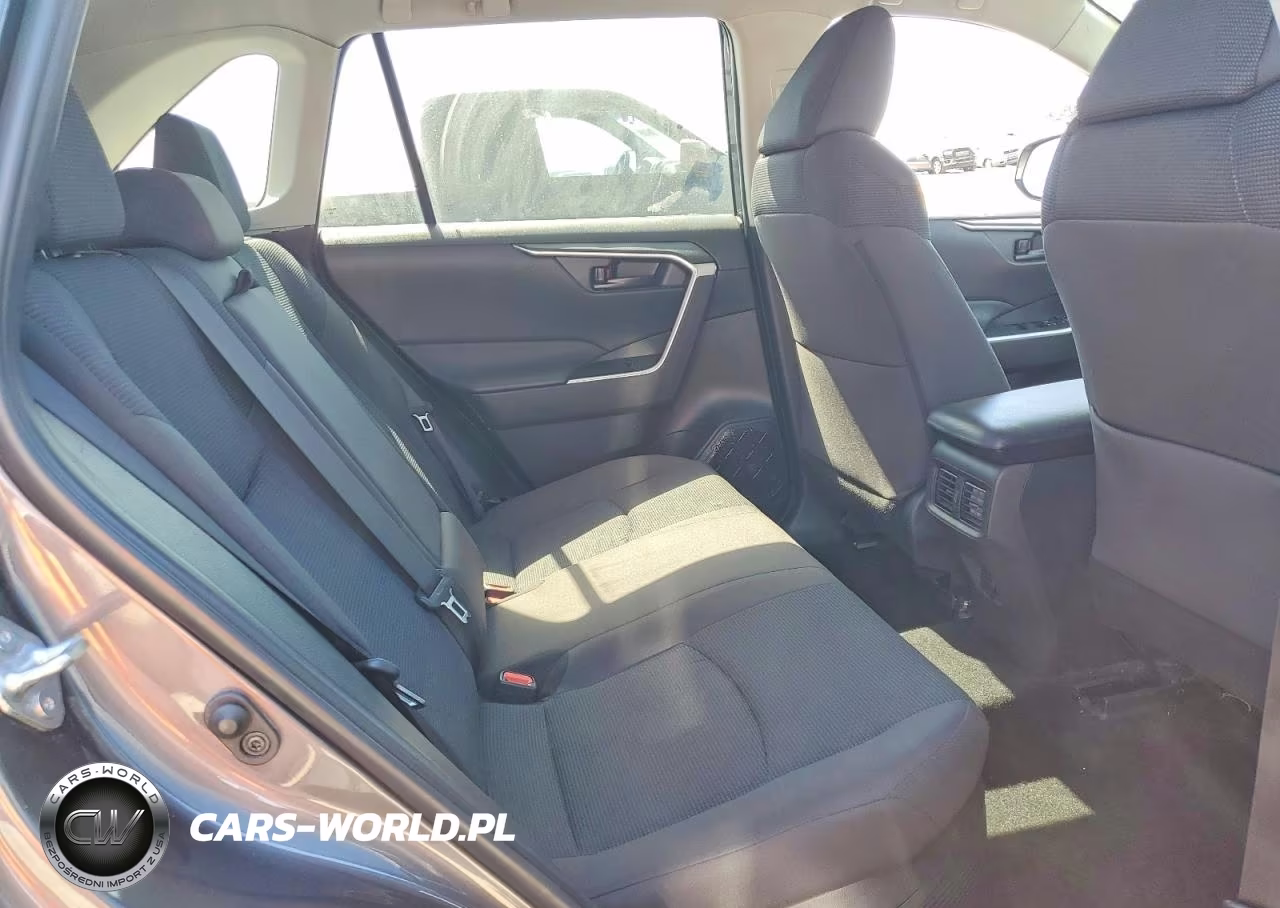 2024 Toyota Rav4 Hybrid Le VIN:4T3MWRFV4RU147700 - 10