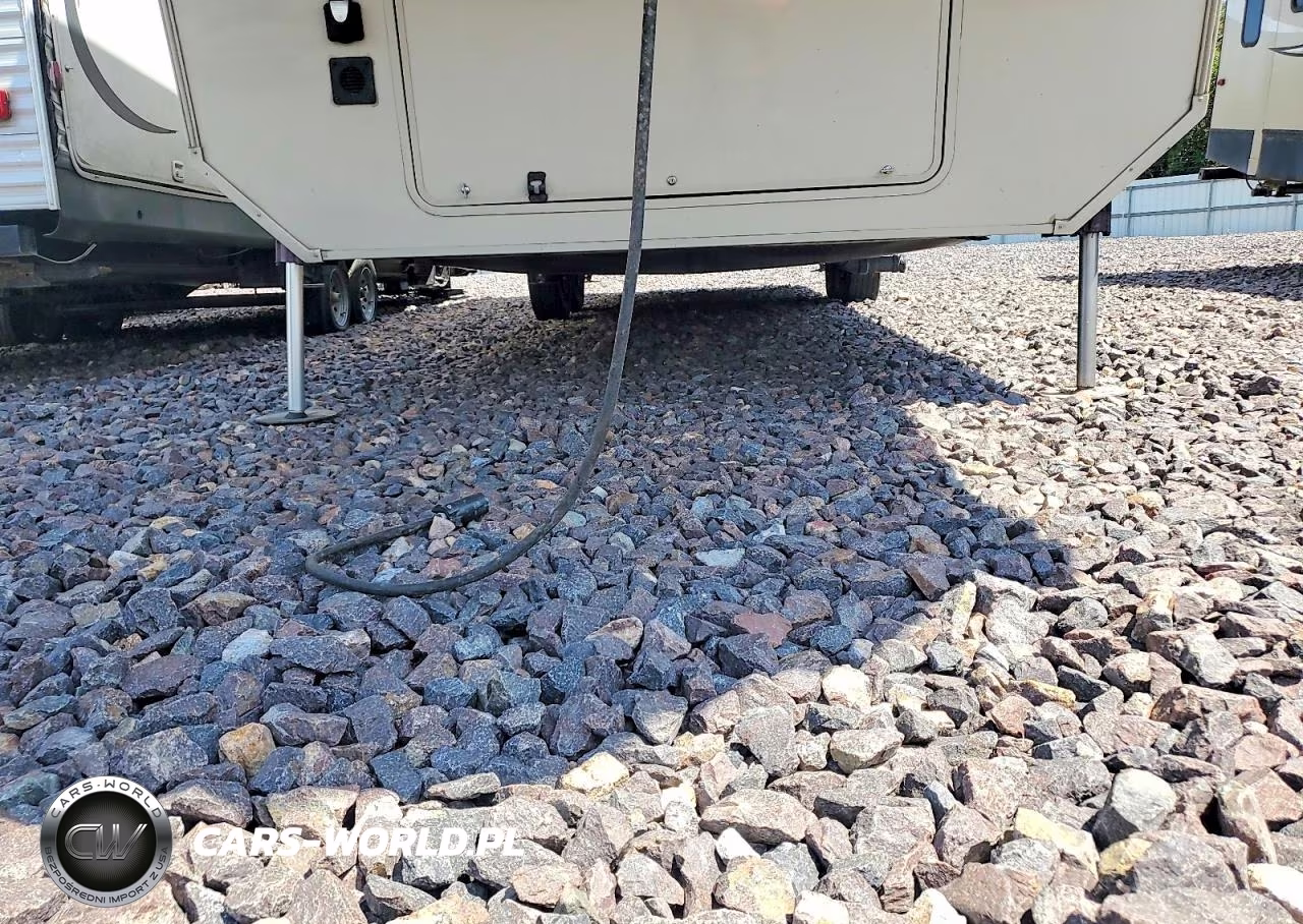 2016 Grand Design Solitude Camper VIN:573FS3824G1105147 - 5