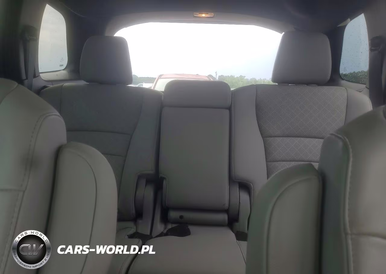 2019 Honda Passport Touring VIN:5FNYF8H98KB008516 - 10