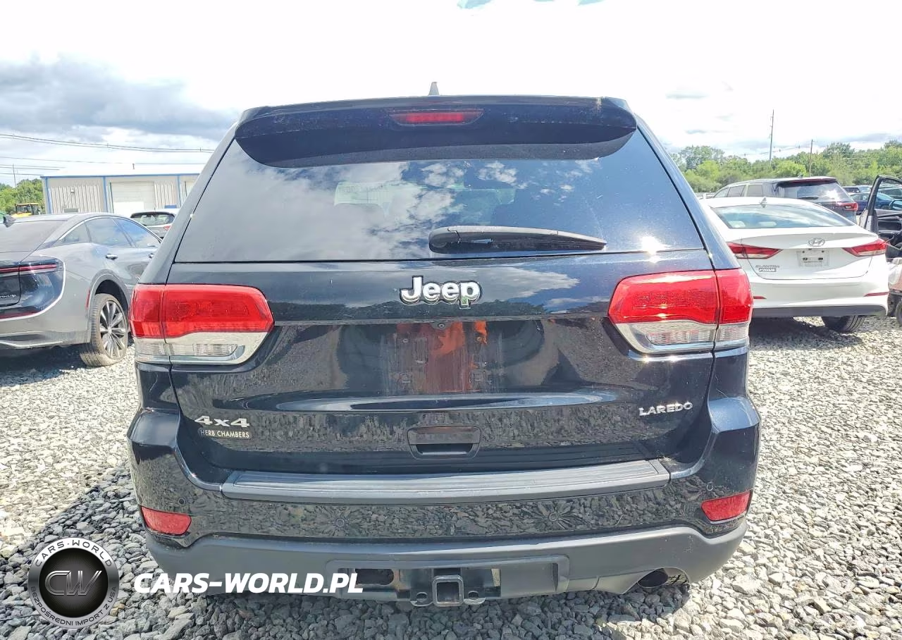 2017 Jeep Grand Cherokee Laredo VIN:1C4RJFAG2HC899344 - 6