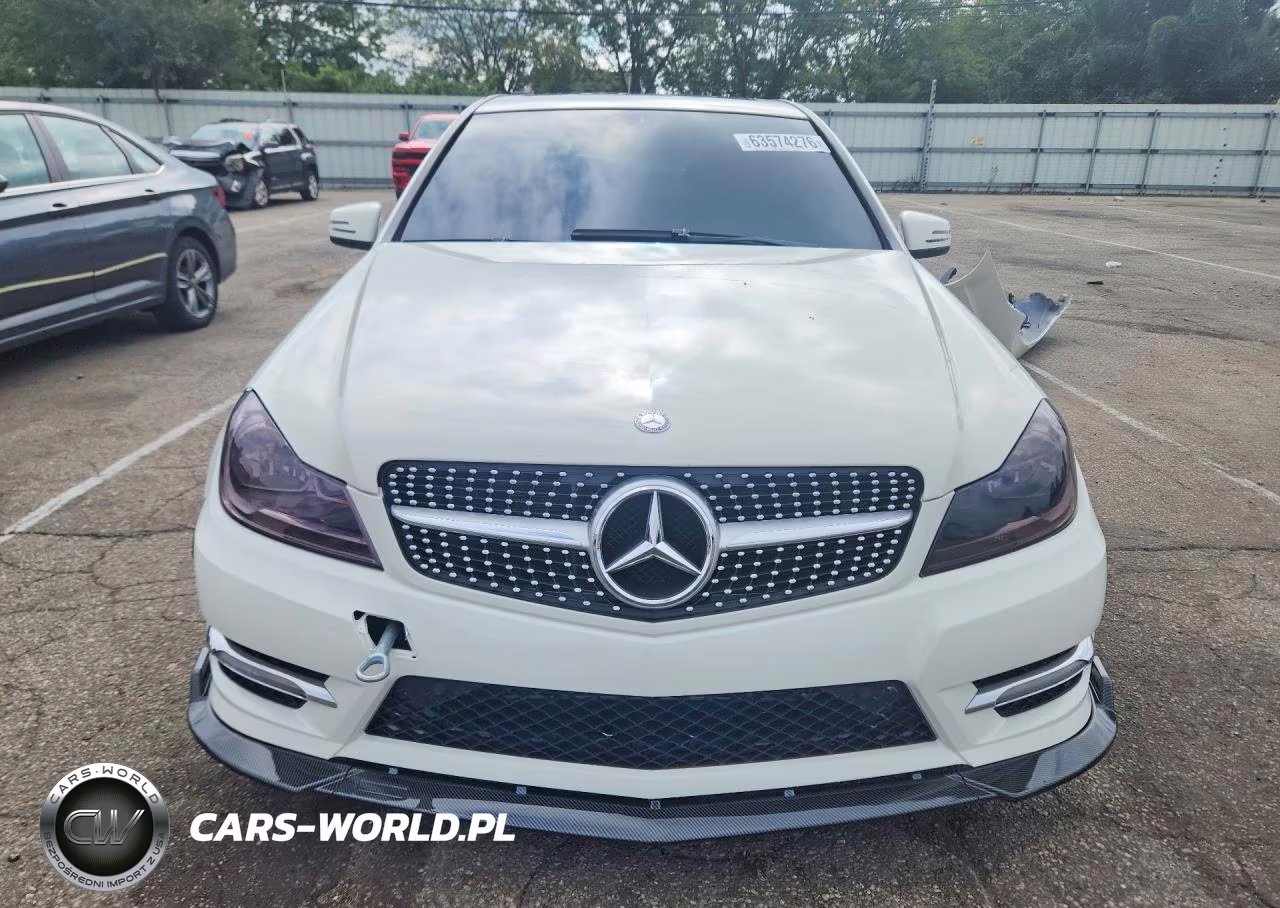 2012 Mercedes-Benz C 300 4Matic VIN:WDDGF8BB2CR191128 - 5