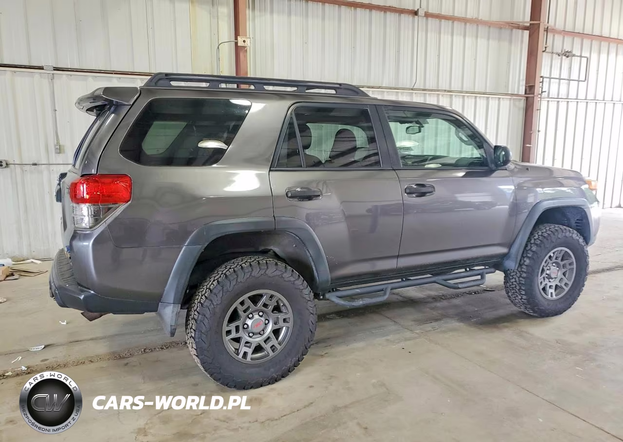 2010 Toyota 4Runner Trail VIN:JTEBU5JR4A5022235 - 3