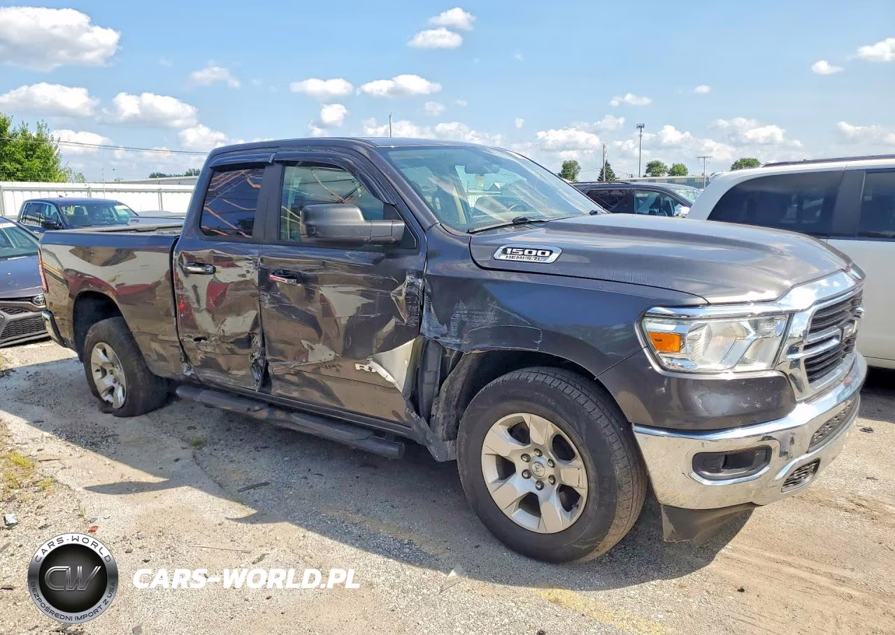 2019 Ram 1500 Big Horn-Lone Star VIN:1C6SRFBT0KN915873 - 4