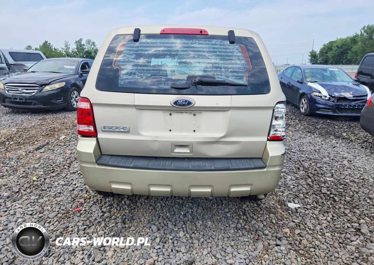 2012 Ford Escape Xls VIN:1FMCU0C72CKA57685 - 6