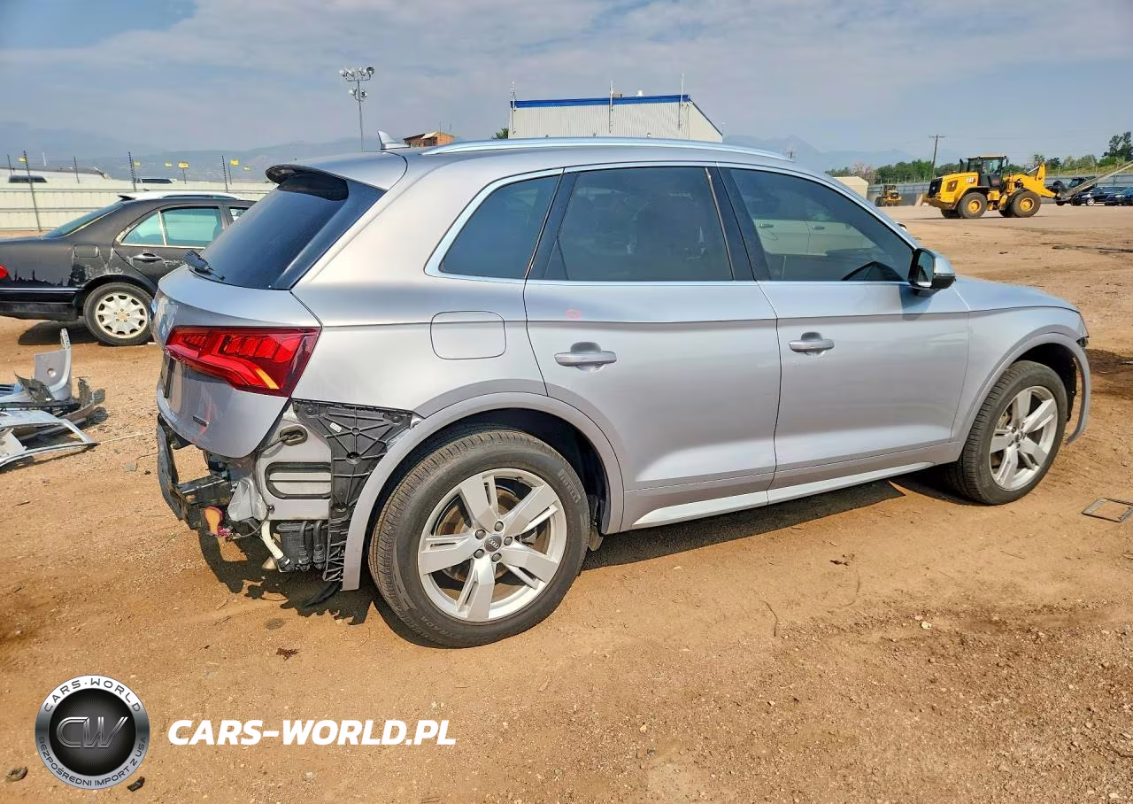 2019 Audi Q5 Premium Plus VIN:WA1BNAFY9K2055528 - 3