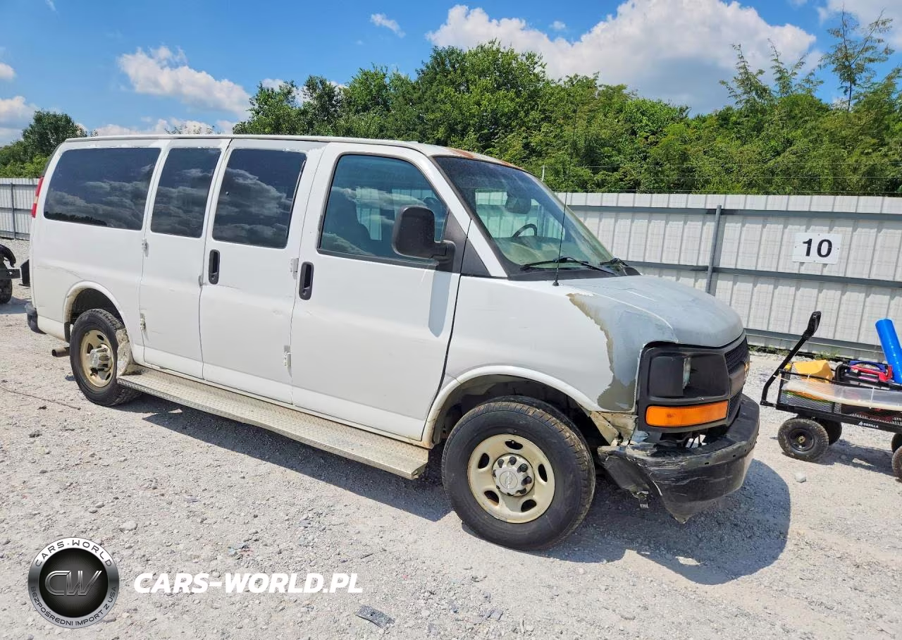 2009 Chevrolet Express G2500 VIN:1GAGG25K791141485 - 4
