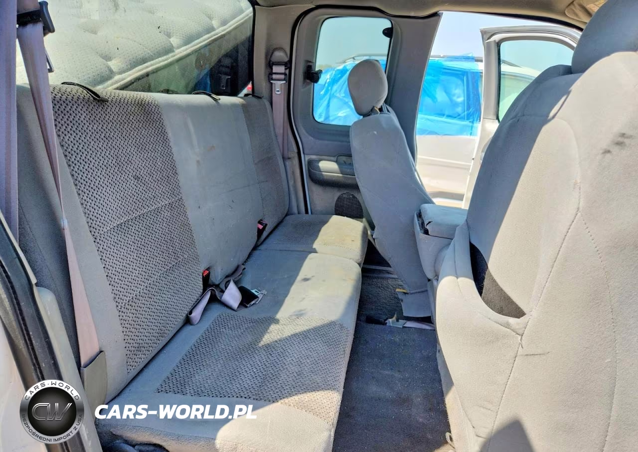 2003 Ford F150 VIN:2FTRX17233CA17940 - 10