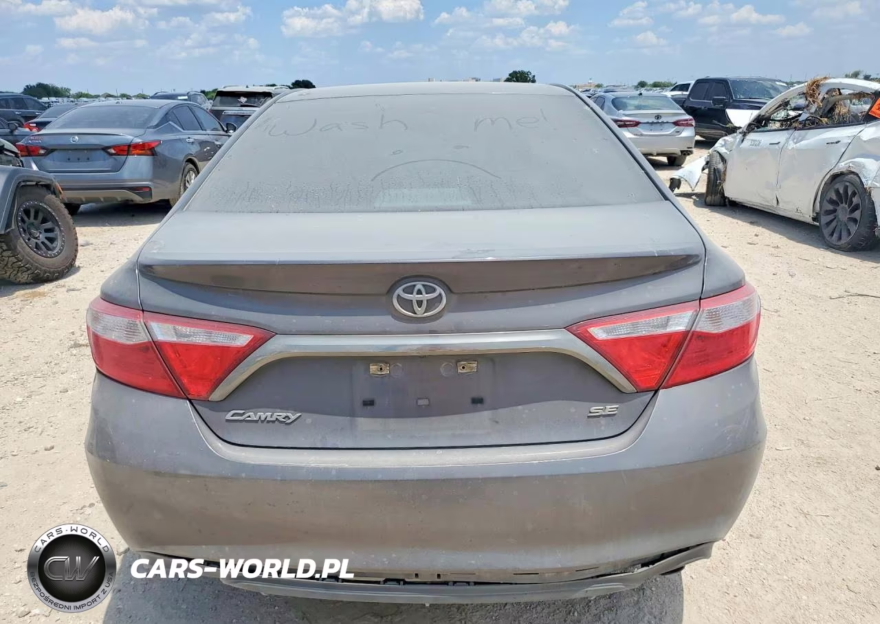 2017 Toyota Camry Se VIN:4T1BF1FK1HU403250 - 6
