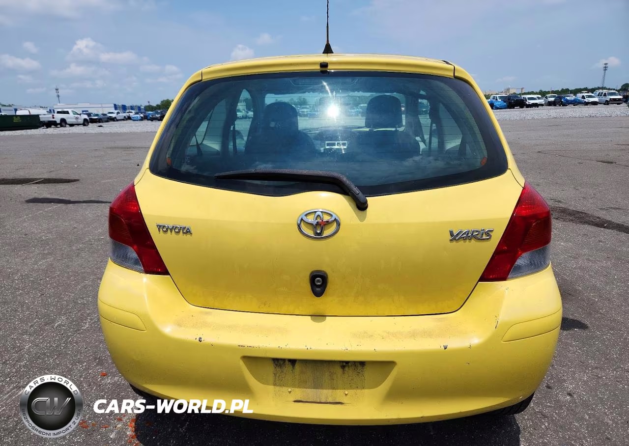 2010 Toyota Yaris Base VIN:JTDJT4K35A5291061 - 6