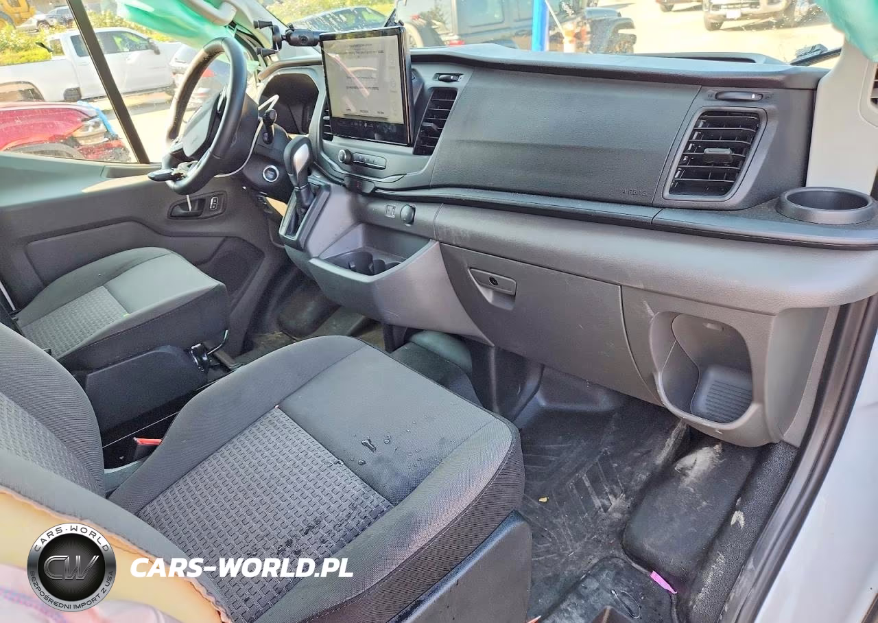 2026 Ford Transit T-250 VIN:1FTBR1Y88TKA09701 - 8