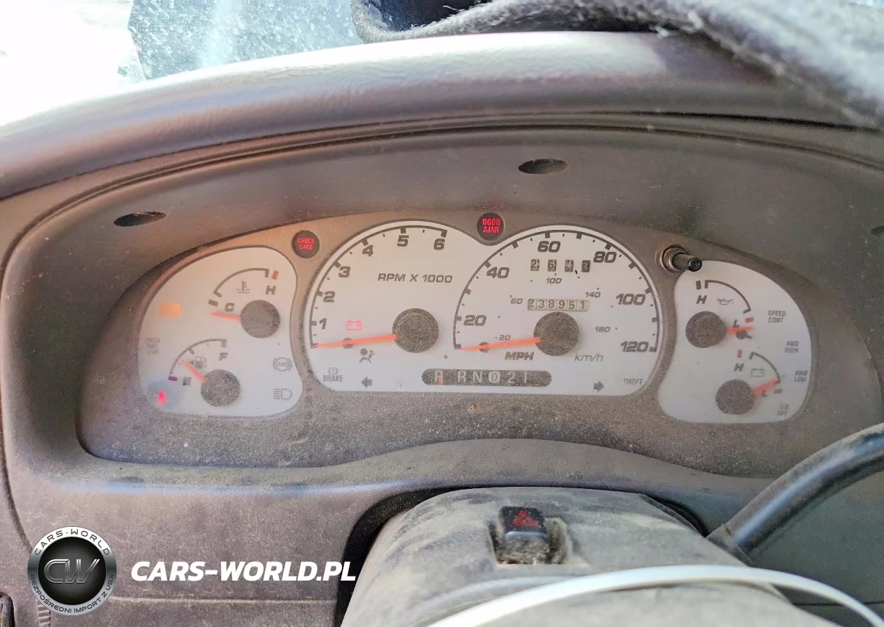 2003 Ford Ranger Super Cab VIN:1FTZR45E33TA47535 - 9