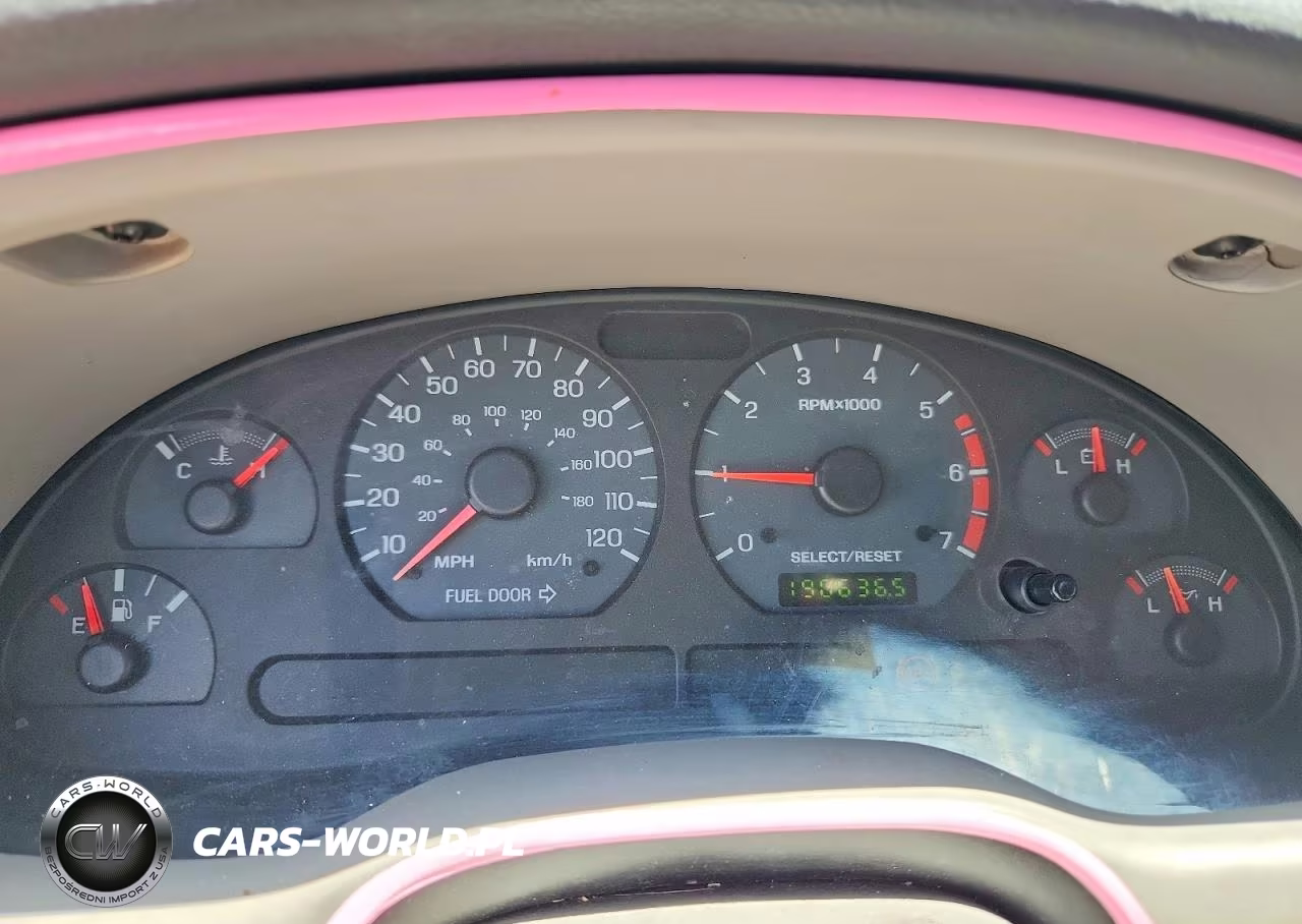 2003 Ford Mustang VIN:1FAFP40483F363749 - 9