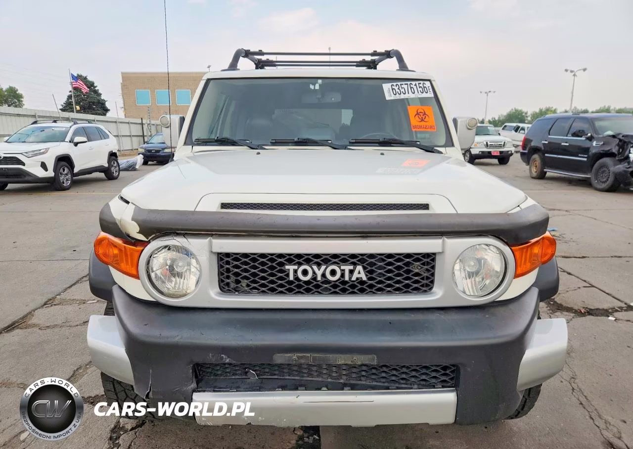 2014 Toyota Fj Cruiser Base VIN:JTEBU4BF6EK200801 - 5