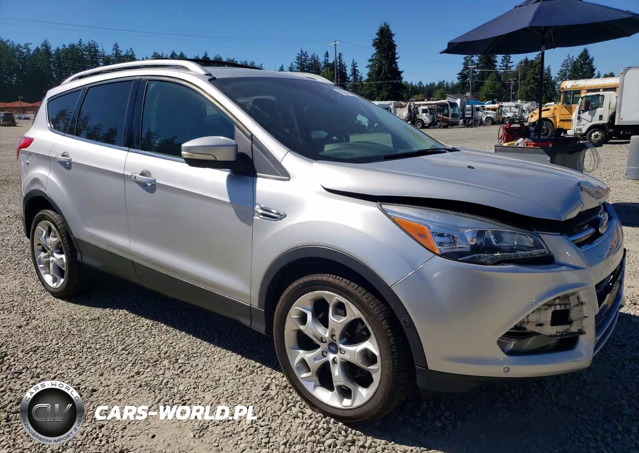 2013 Ford Escape Titanium VIN:1FMCU9J95DUB84252 - 4