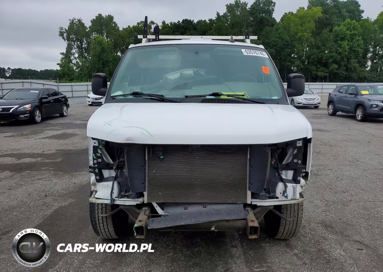 2020 Chevrolet Express G2500 VIN:1GCWGAFP5L1189789 - 5