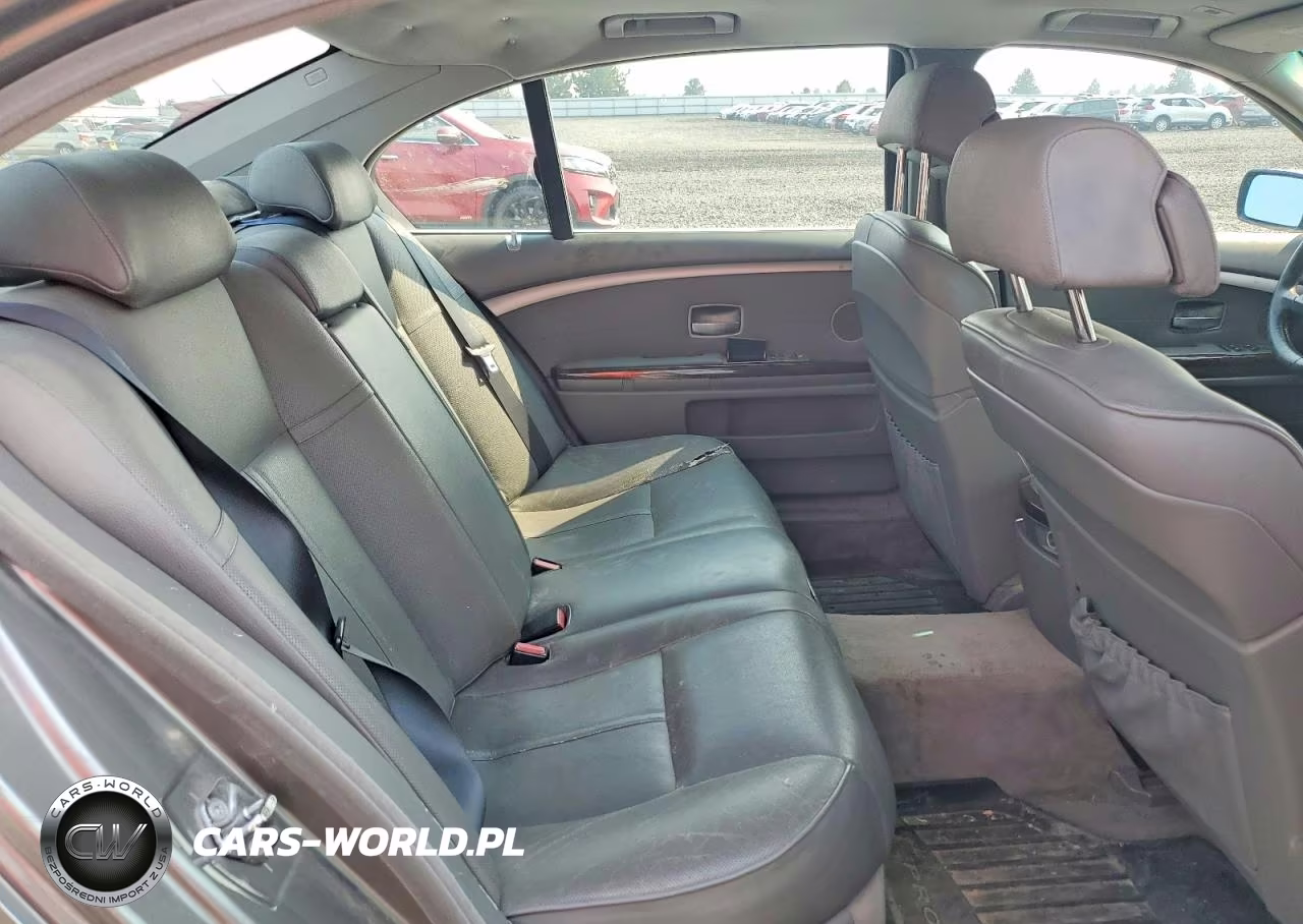 2006 BMW 750 Li VIN:WBAHN83596DT28199 - 10