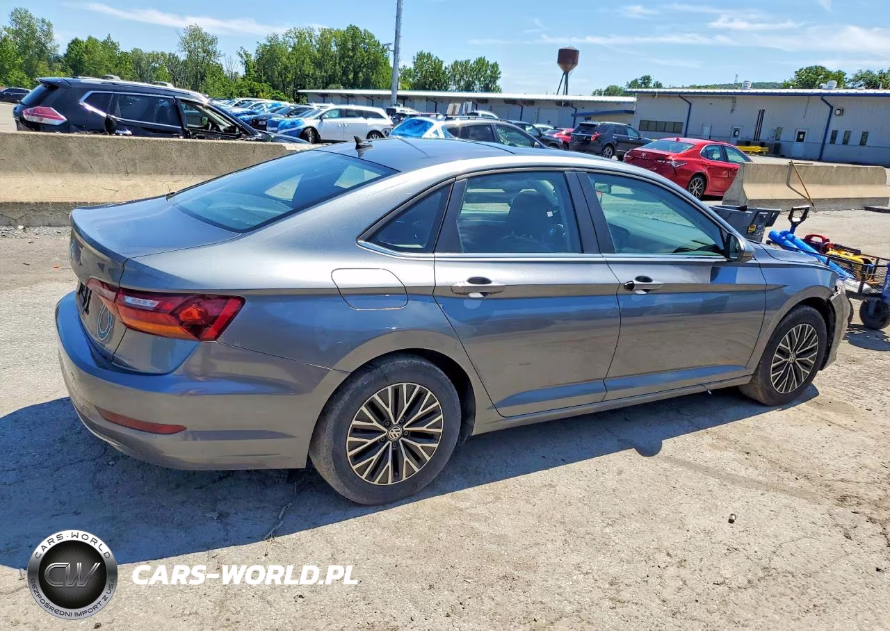 2019 Volkswagen Jetta S VIN:3VWC57BUXKM121493 - 3