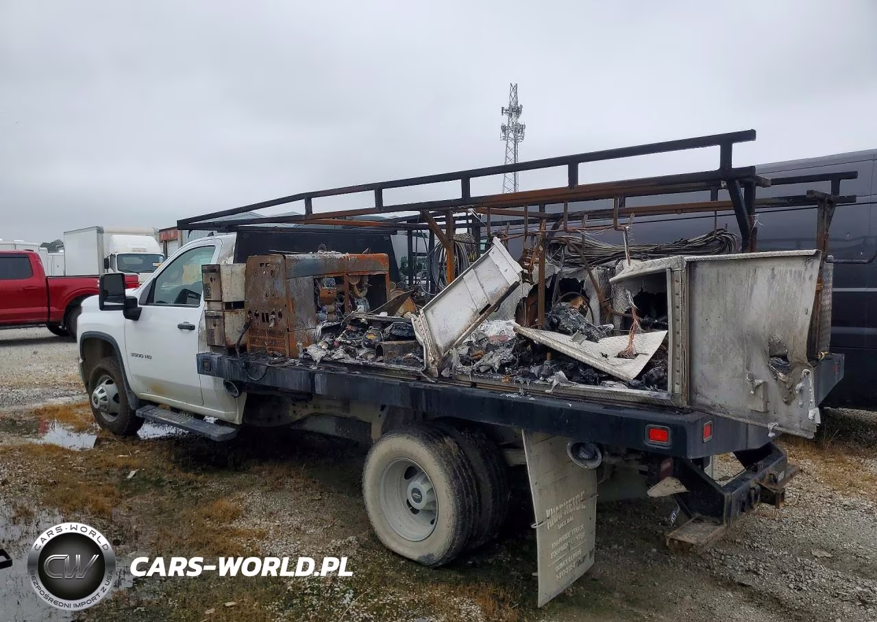 2022 Chevrolet Silverado C3500 VIN:1GB3WRE77NF155255 - 2