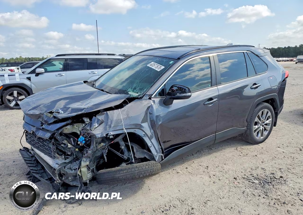 2023 Toyota Rav4 Xle Premium – zdjęcie 1 z 13