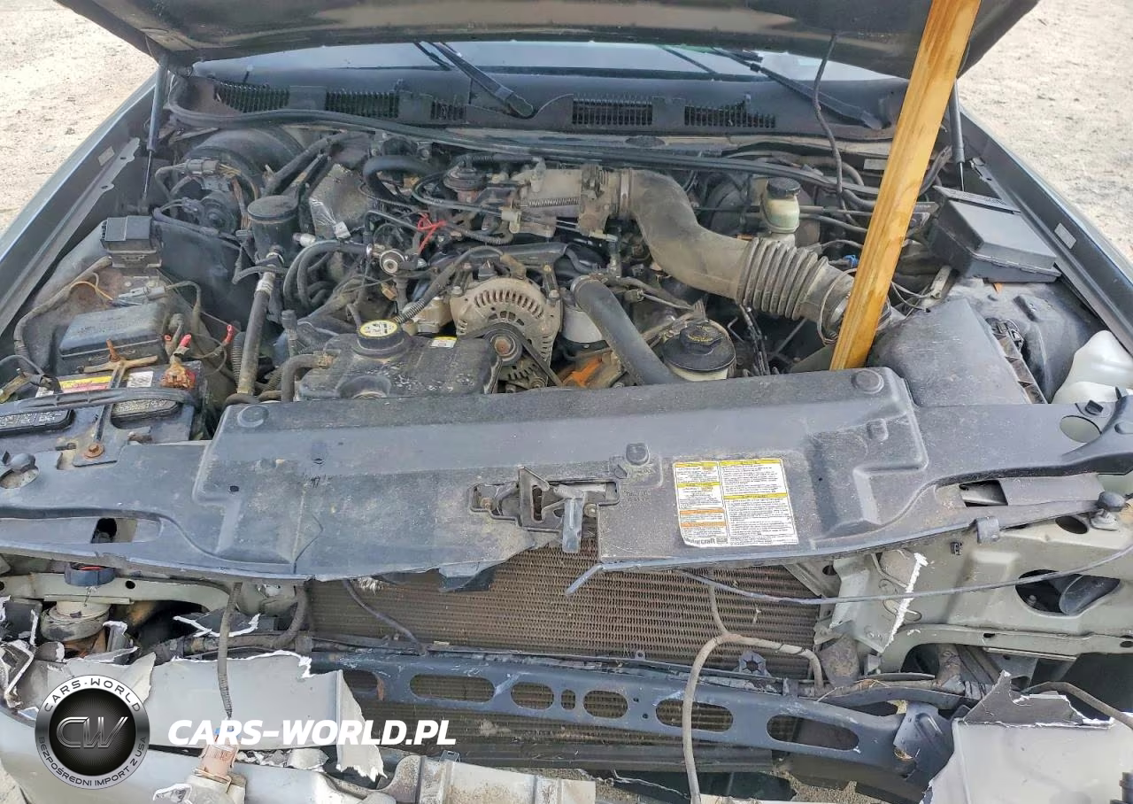2002 Mercury Grand Marquis Gs VIN:2MEFM74W32X642172 - 11